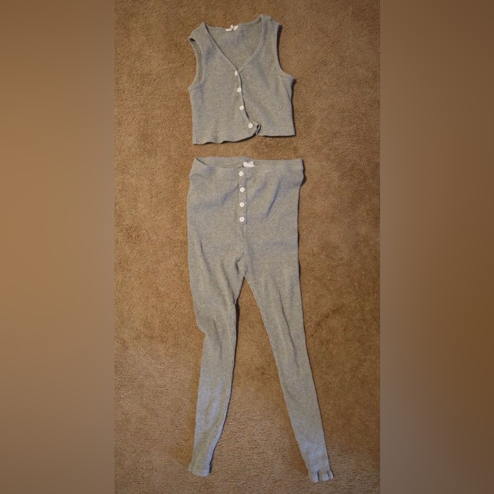 SHEIN girls (Size 11/12) gray tank cropped top and leggings set